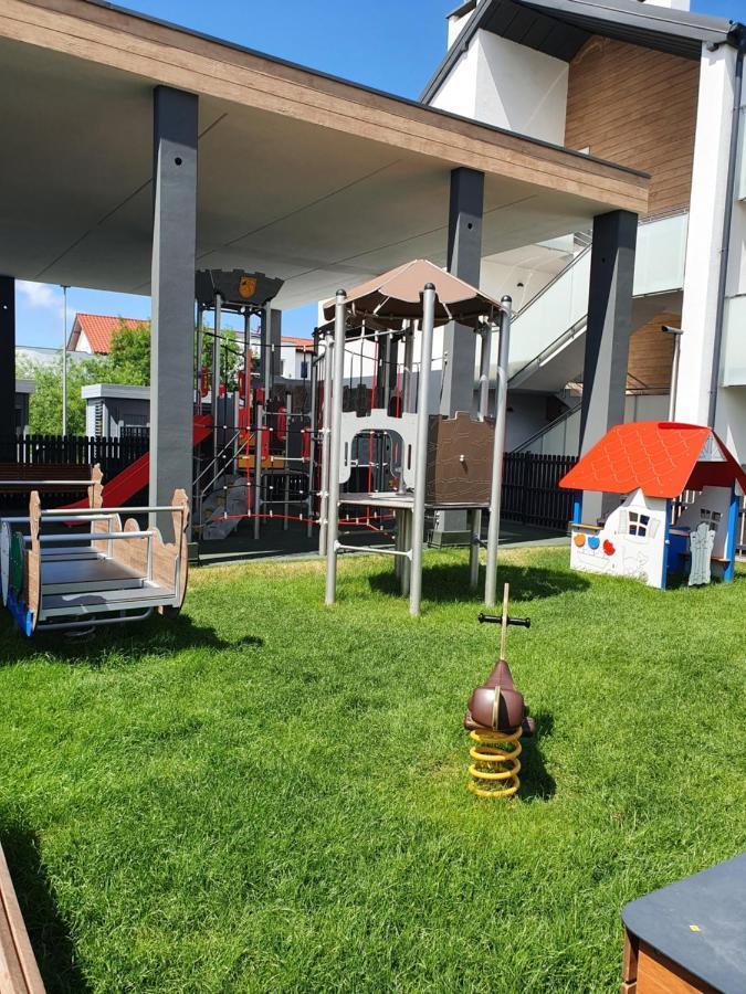 Posesja Kapitanska Apartament Ok 100 M Do Plazy Grzybowo  Eksteriør bilde